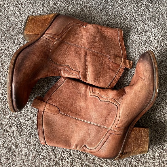 SAM EDELMAN leather cowboy boots - Picture 3 of 5